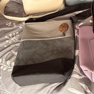 Sak Saum crossbody tote